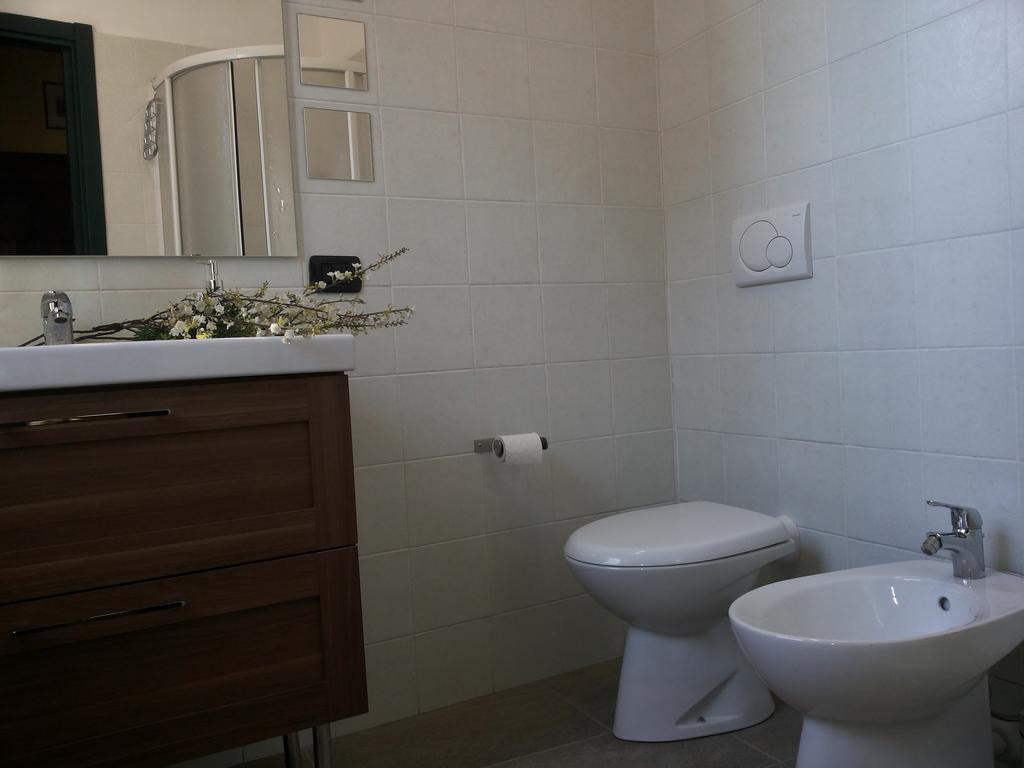 B&B il Cortile Malpensa Casorate Sempione Exterior foto