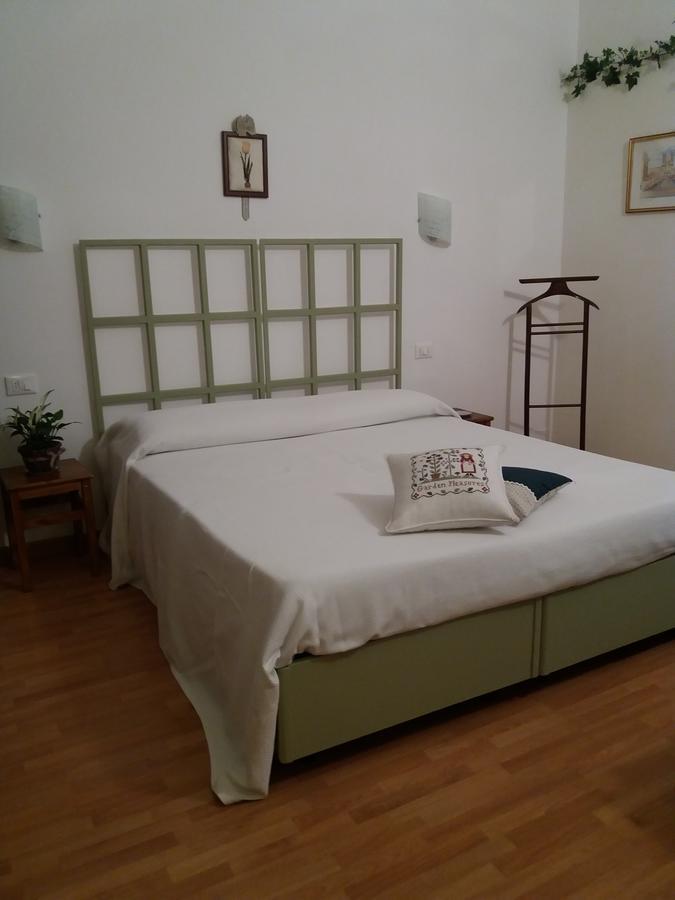 B&B il Cortile Malpensa Casorate Sempione Exterior foto
