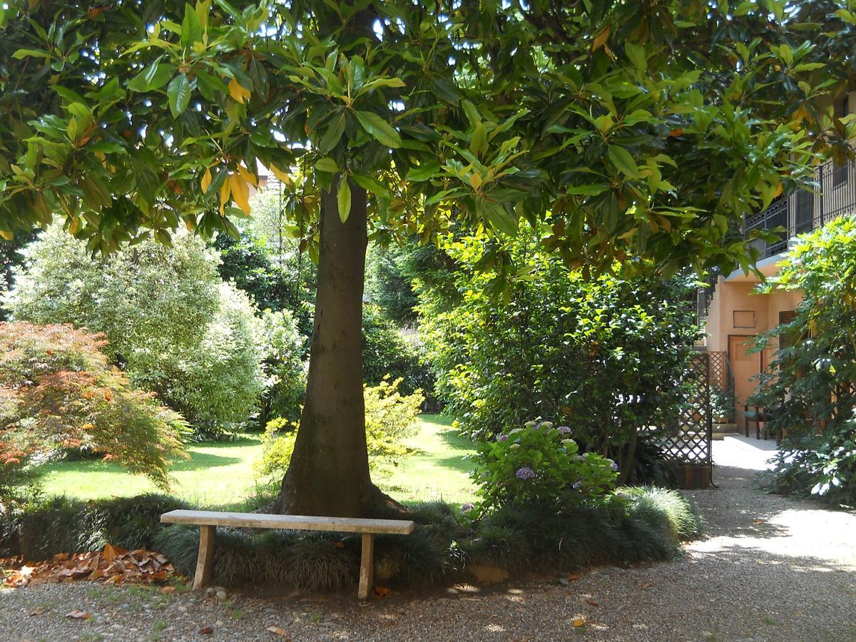 B&B il Cortile Malpensa Casorate Sempione Exterior foto